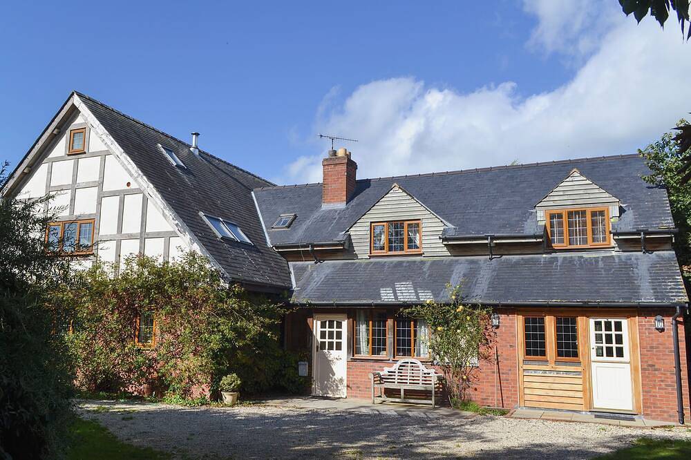 Cottage for 16 People in Powys, Mid-Wales