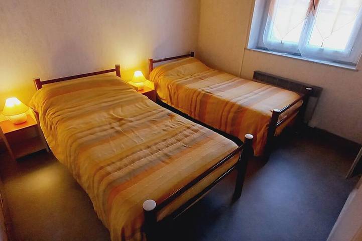 Location de vacances pour 6 personnes, avec jardin à Peschadoires - 4