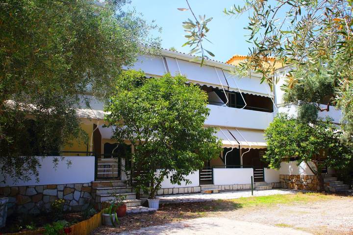 Entire apartment, One Bedroom 11 Apartment with Garden View, Wi-Fi, and Air Conditioning in Exanthia, Agios Nikitas