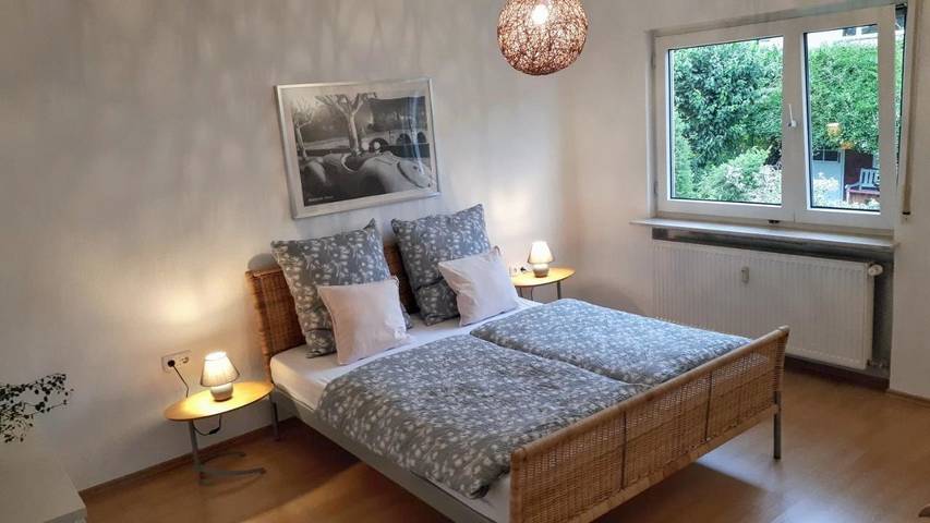 Ferienwohnung für 8 Personen, mit Ausblick und Terrasse in Weinheim - 4