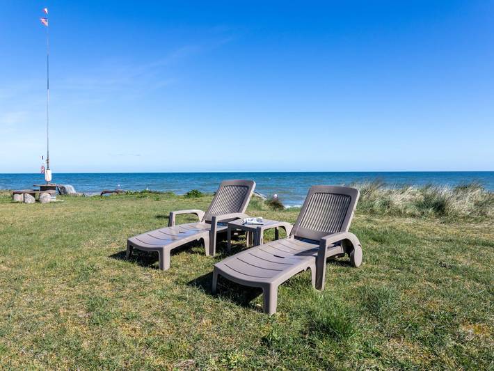 Location de vacances pour 6 personnes, avec terrasse et jardin à Saint-Laurent-sur-Mer - 4