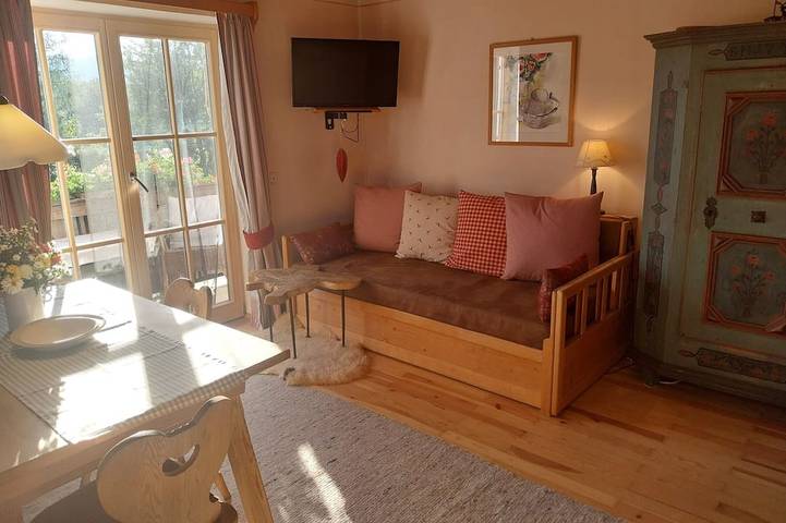 Bauernhof für 4 Personen, mit Balkon und Garten in Wackersberg