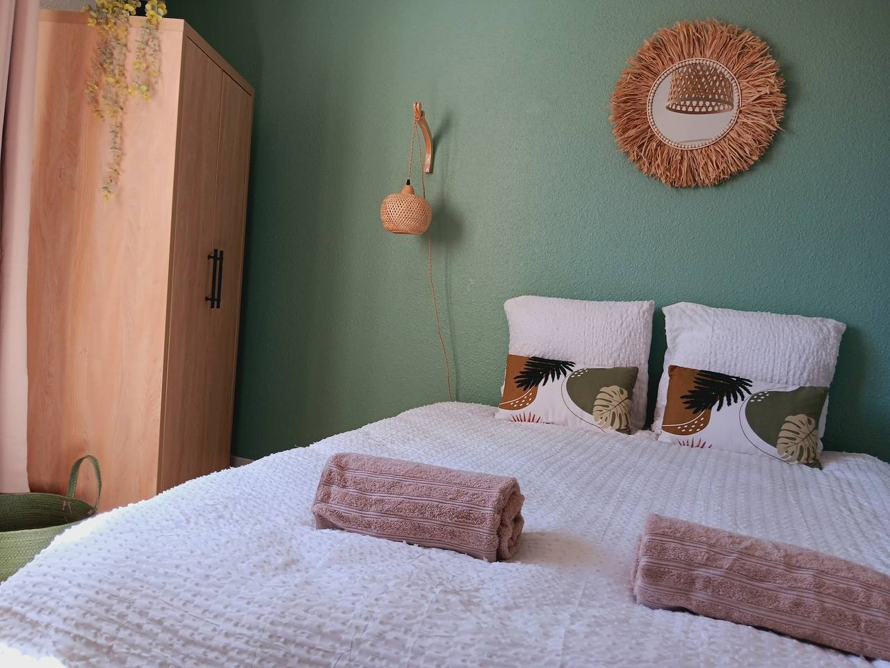 Appartement entier, Appartement 'L'évasion' avec piscine, 80m de la plage in Le Barcarès, Côte d'Améthyste