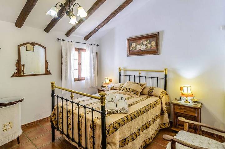 Cortijo Palitroques Carcabuey in Carcabuey, Sierras Subbéticas