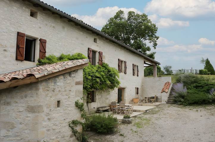 Chambre d’hôtes Pechingorp - Tilo - piscina compartida, terraza y Wi-Fi in Le Verdier, Región de Albi
