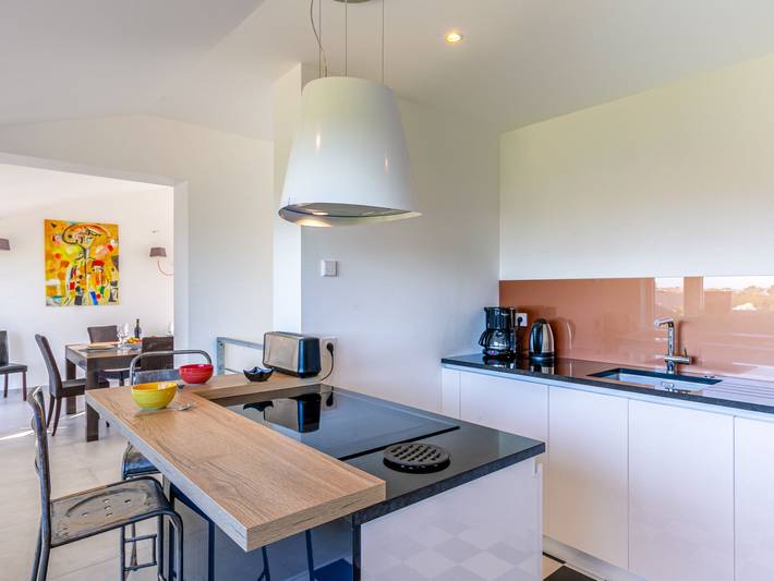 Location de vacances pour 5 personnes, avec jardin et balcon à Kerlouan - 4