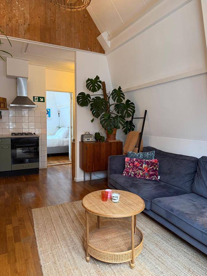 Apartment with Terrace in Alkmaar, Mer du Nord Pays-Bas