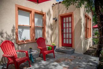 Vacation Home for 4 Guests in San Antonio, Bexar County, Picture 1