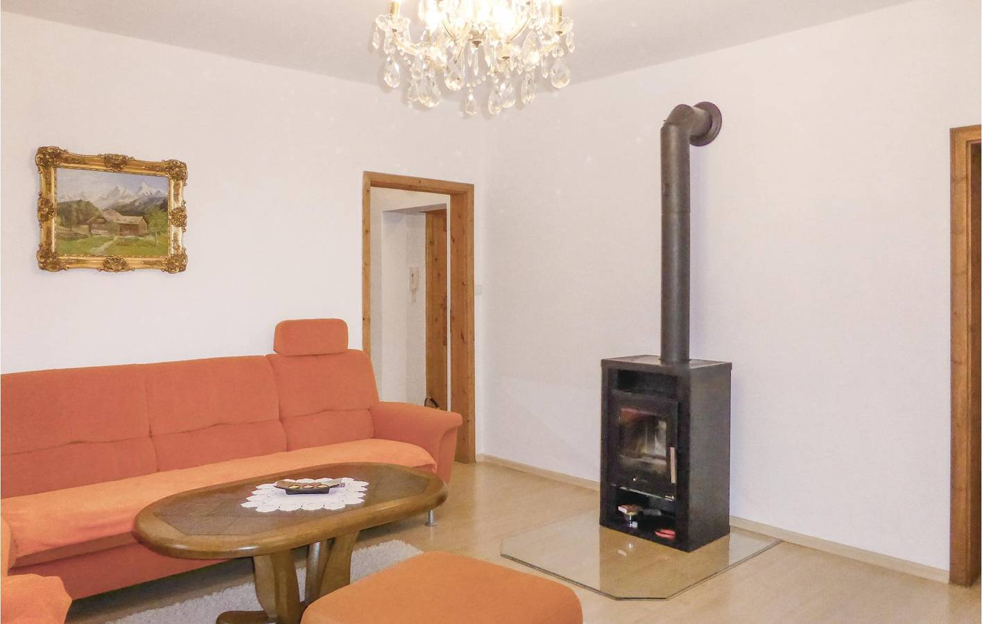 Ganze Ferienwohnung, Gemütliche Gelenau Wohnung mit Parkplatz & Terrasse in Gelenau (Erzgebirge), Erzgebirge