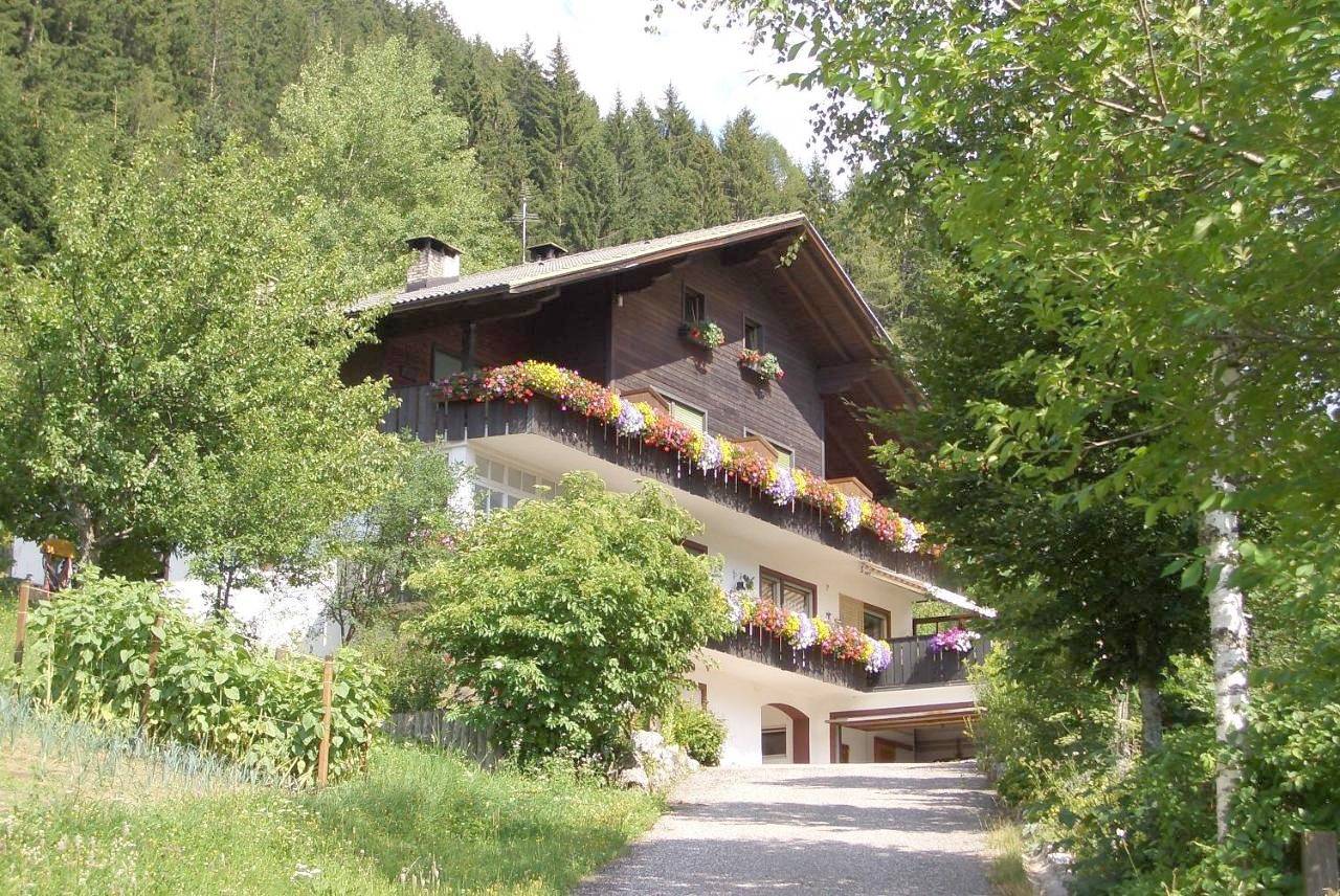 Ganze Wohnung, Apartment Christian Welschnofen - Aktiv, Genuss und Natur in den Dolomiten, nahe am Karersee, inklusive Eggental Guest Card in Karersee, Welschnofen