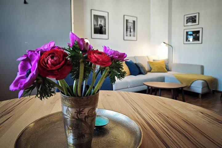 Ferienwohnung für 2 Personen, mit Balkon in Halle