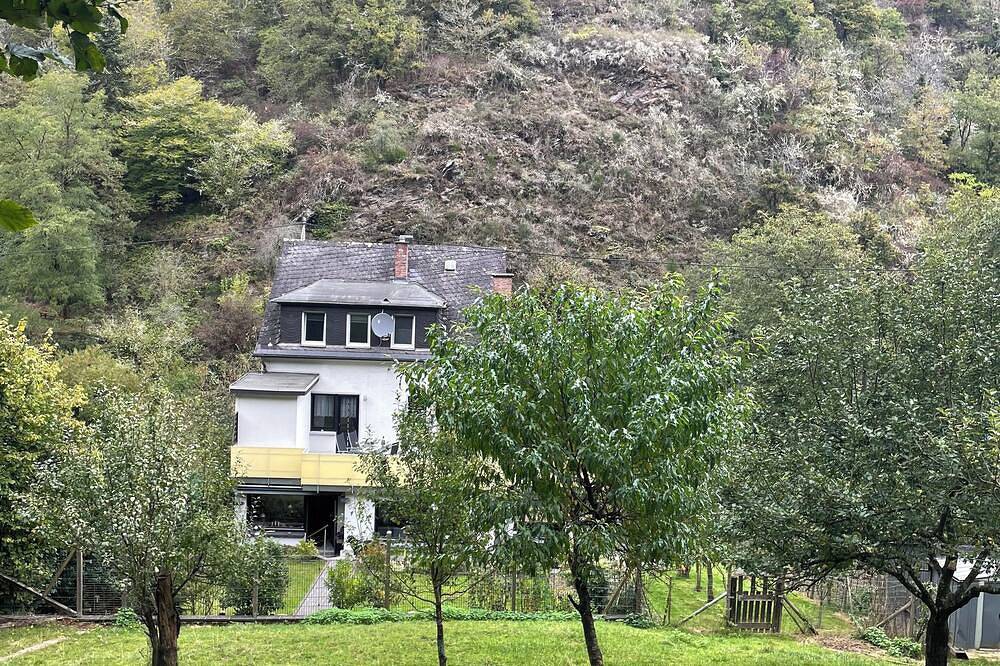 Ganze Wohnung, Gemütliche Ferienwohnung 1 Og in Klotten, Cochem-Zell