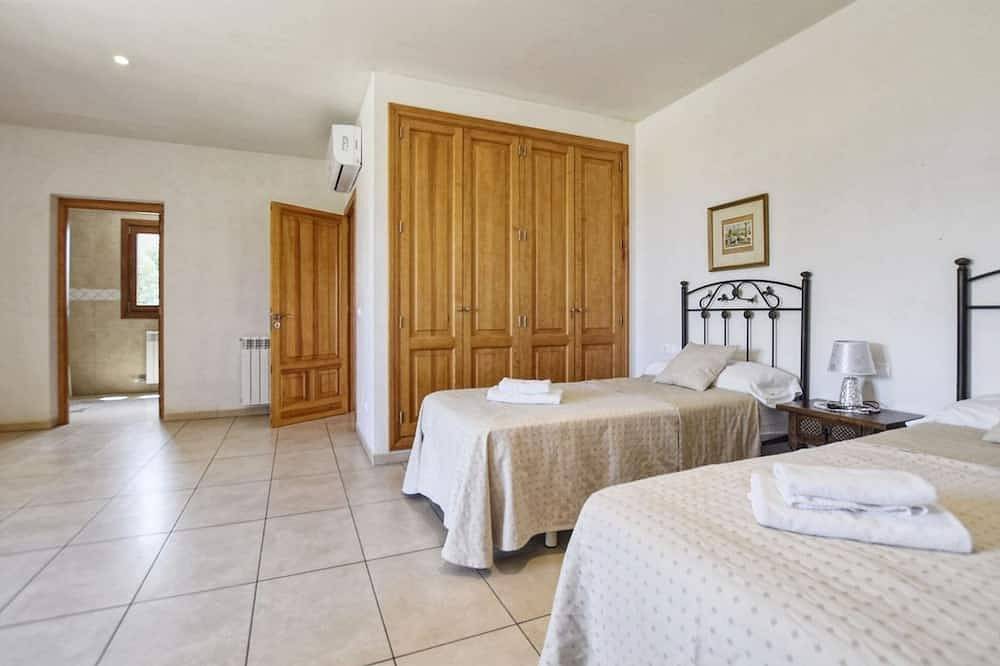 Casa en Mallorca con Piscina y Montañas in Moscari, Selva (Mallorca)