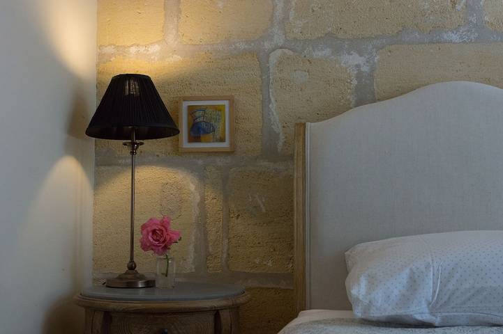 Location de vacances pour 12 personnes, avec jacuzzi et jardin à Pujols (Gironde) - 3