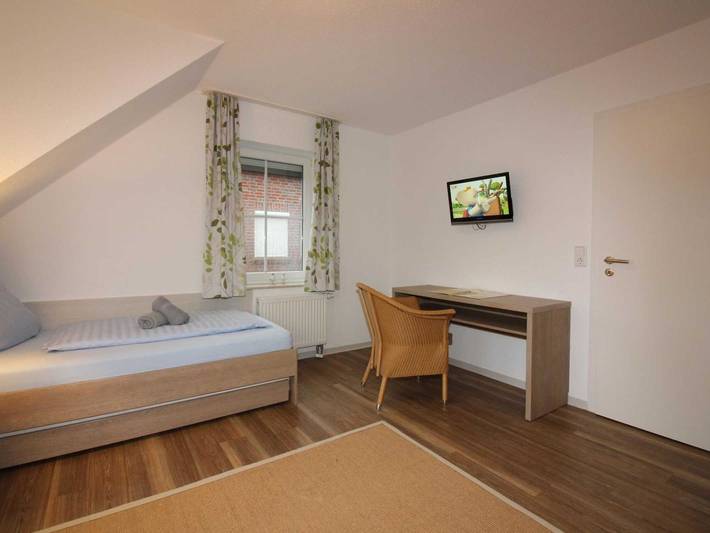 Ferienpark für 8 Personen, mit Sauna und Terrasse, kinderfreundlich in Burhave - 4