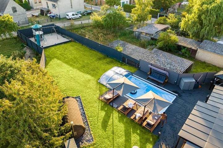 Ferienhaus für 8 Personen, mit Pool, mit Haustier an der Müritz