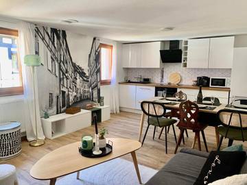 Gîte pour 6 personnes, avec balcon à Wettolsheim