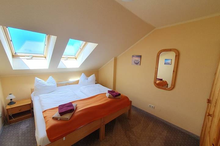 Ferienwohnung für 2 Personen, mit Pool und Garten in Schirgiswalde-Kirschau - 2