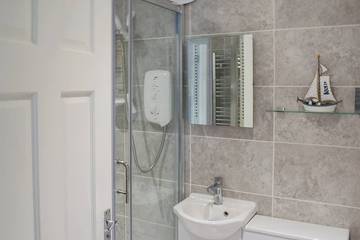 Holiday Home for 4 People in Perranporth, Cornwall, Photo 3