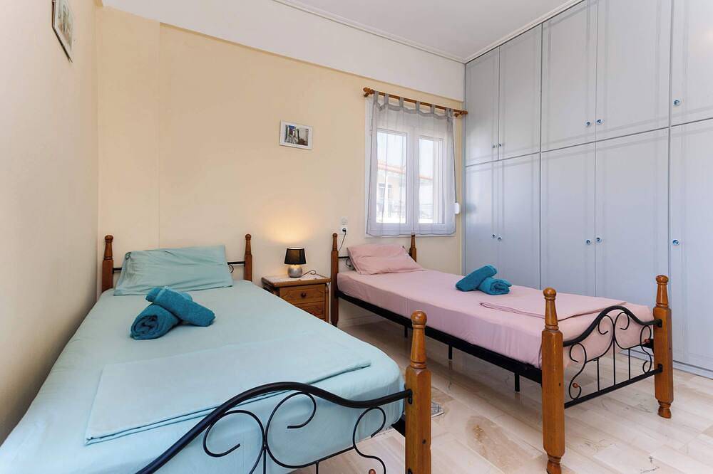 Ganze Wohnung, Koroni Seaview Retreat - Summer Escape Lodging in Koroni, Messenien