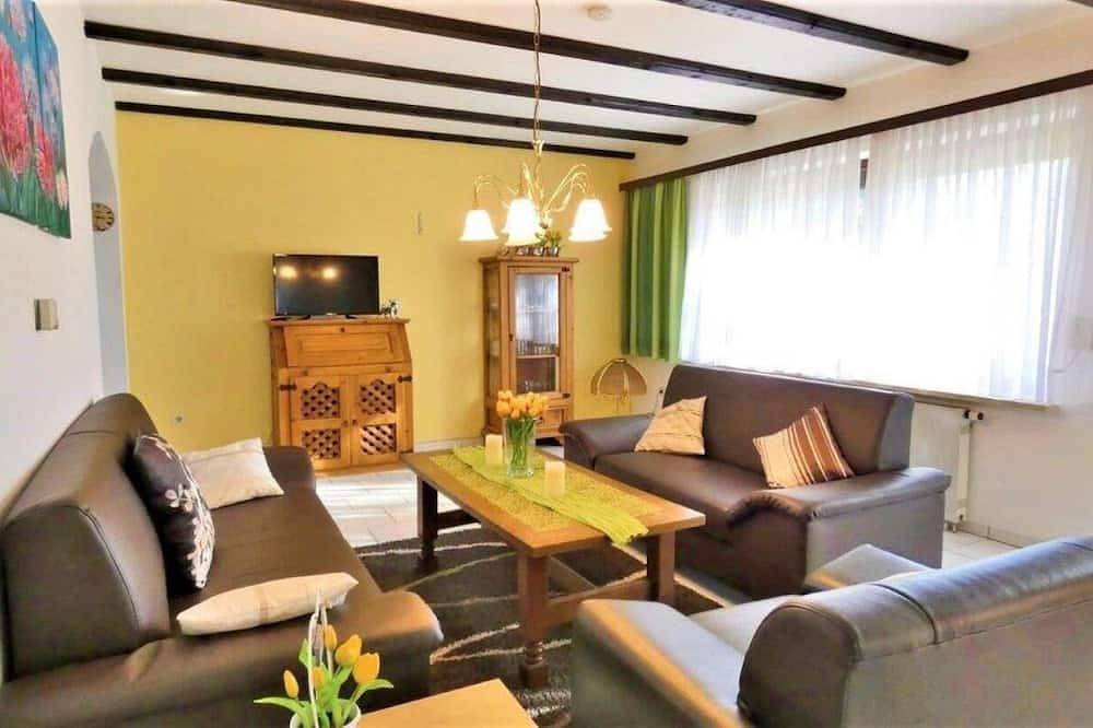 Ganze Wohnung, Gemütliche Ferienwohnung im Feriendorf am Hohen Bogen. in Kummersdorf (Arrach), Arrach