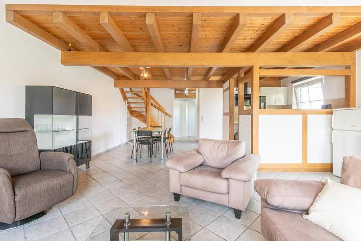 Ferienwohnung für 9 Personen, mit Balkon in Wörrstadt