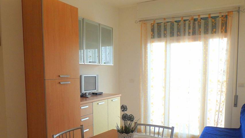 Appartement de vacances entier, Appartement de vacances pour 4 personnes avec balcon in Lido di Pomposa, Province de Ferrare