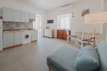 Apartment for 2 People in Spiaggia del Porto Vecchio, Cefalù (Municipality), Photo 2