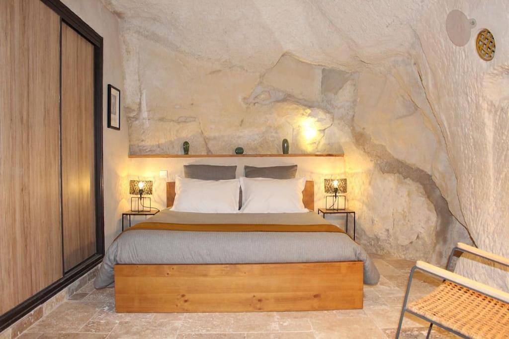One-Bedroom House in Cravant-les-Côteaux, Vallée de la Loire