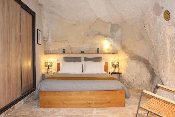 Location de vacances pour 2 personnes, avec jardin et vue à Cravant-les-Côteaux - 4