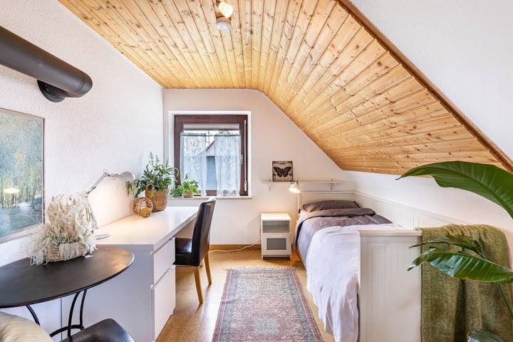 Ferienwohnung für 3 Personen, mit Garten