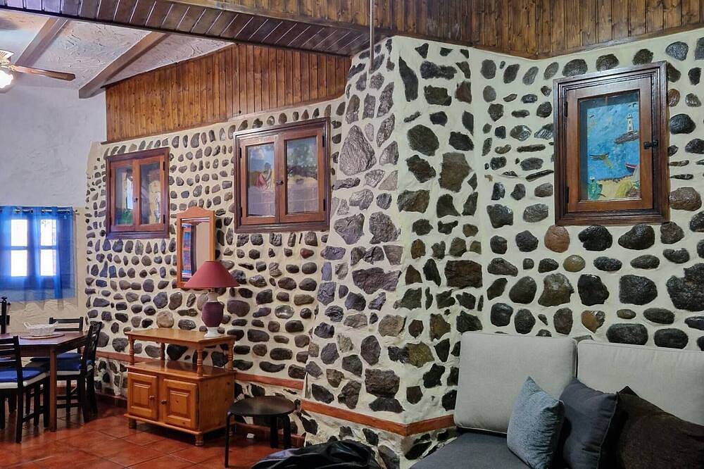 Casa Cueva |Top Location| Excellent wifi | Airport in Carrizal, Ingenio