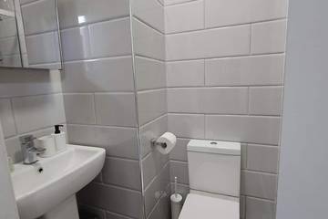 Apartment for 2 People in Huddersfield, West Yorkshire, Photo 2