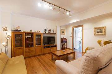 Gîte pour 5 personnes, avec balcon et vue à Ondarroa