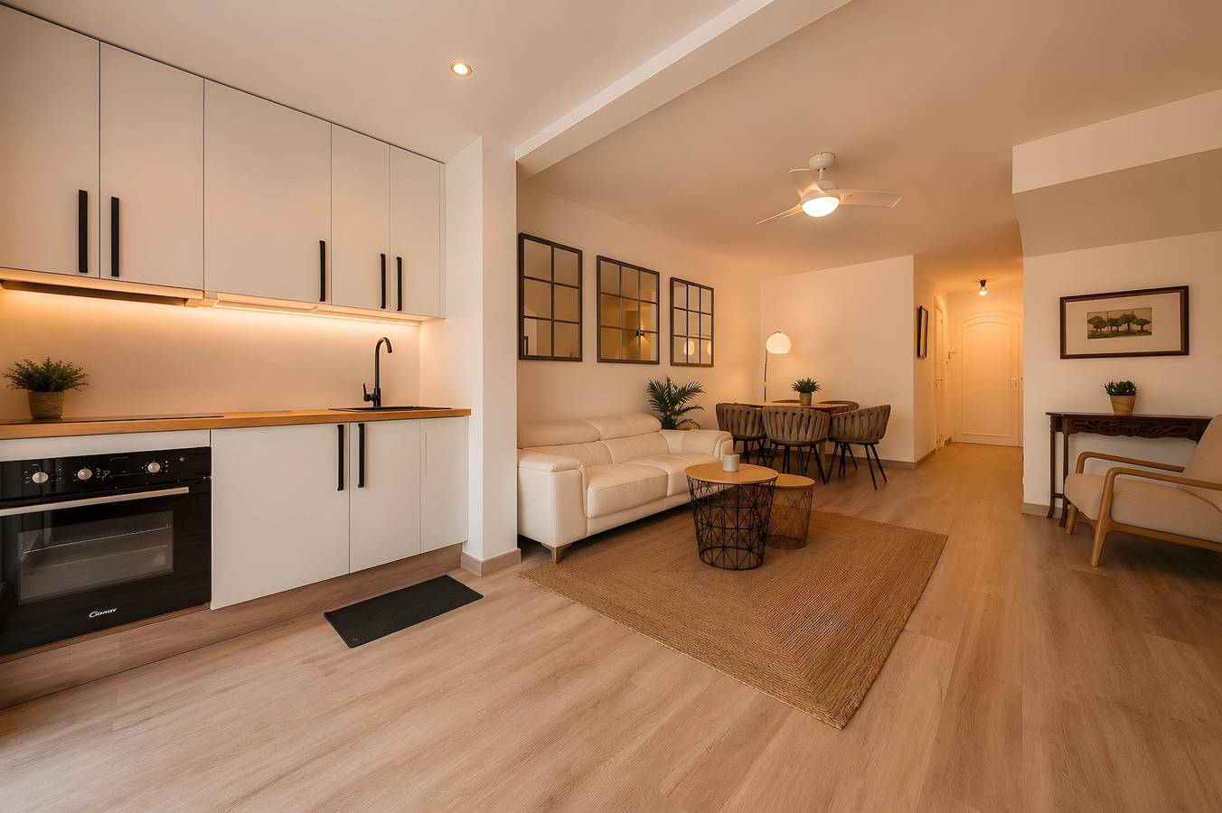 Hel leilighet, Los Arcos | Charming Patio Pool Townhouse in Marbella Øst, Marbella