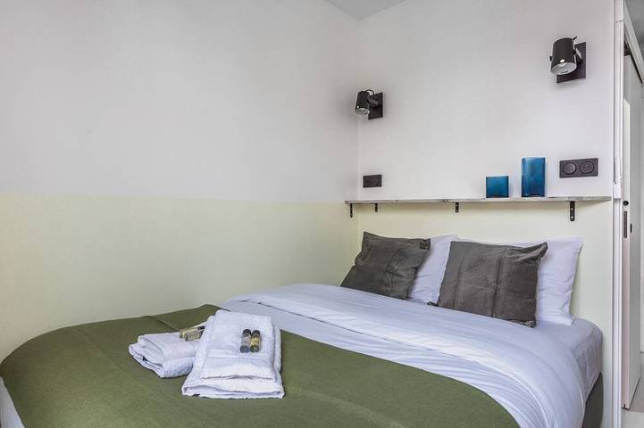 Ganze Wohnung, Hedonist House - Design Architect Flat - 15min. from Paris center in Gentilly, Val-de-Marne