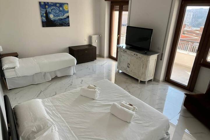 Ganze Wohnung, Drei Schlafzimmer, zwei Badezimmer in der Nähe der Petersdom-Gegend in Rom, Rom Provinz