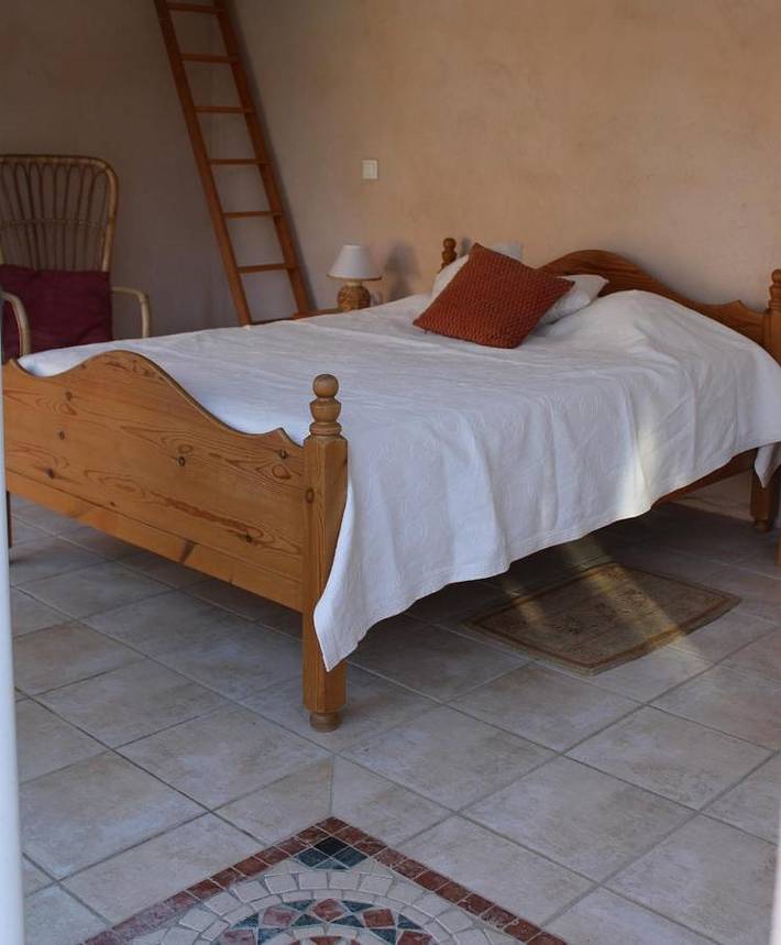 Appartement de vacances pour 2 personnes, avec piscine et jardin