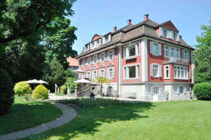 Ferienwohnung für 2 Personen, mit Terrasse und Garten sowie Ausblick in Winterthur