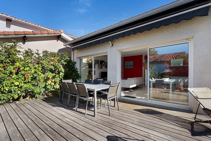 Ferienhaus 'Villa L'escale 600 M De La Plage' mit privater Terrasse und privatem Garten in Andernos-les-Bains, Arcachon und Umgebung
