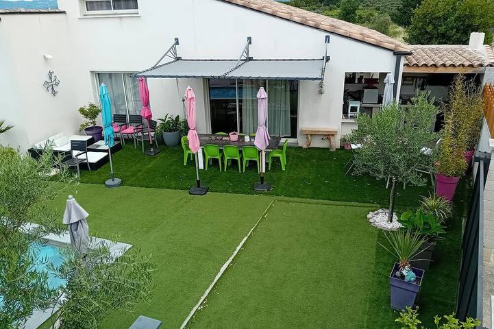 Villa pour 8 personnes, avec jardin à Gignac