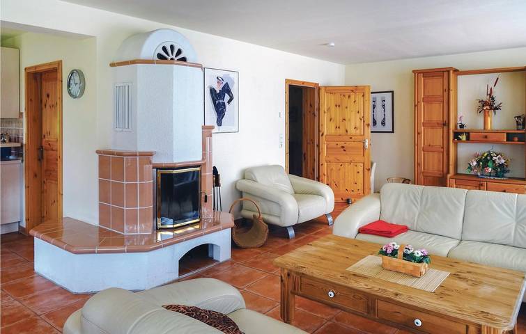Ferienhaus für 6 Personen, mit Terrasse und Sauna in Saal - 2
