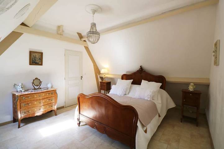 Location de vacances pour 6 personnes, avec balcon et jardin, animaux acceptés à Beynac-et-Cazenac - 4
