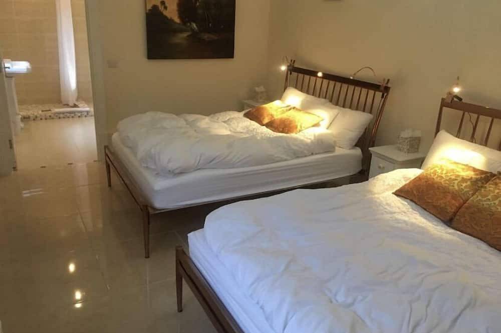 La Belle Villa, Rostrevor, N. Irlanda in Condado de Down