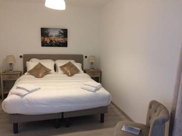 Gîte pour 2 personnes, avec jacuzzi ainsi que terrasse et sauna à Madranges