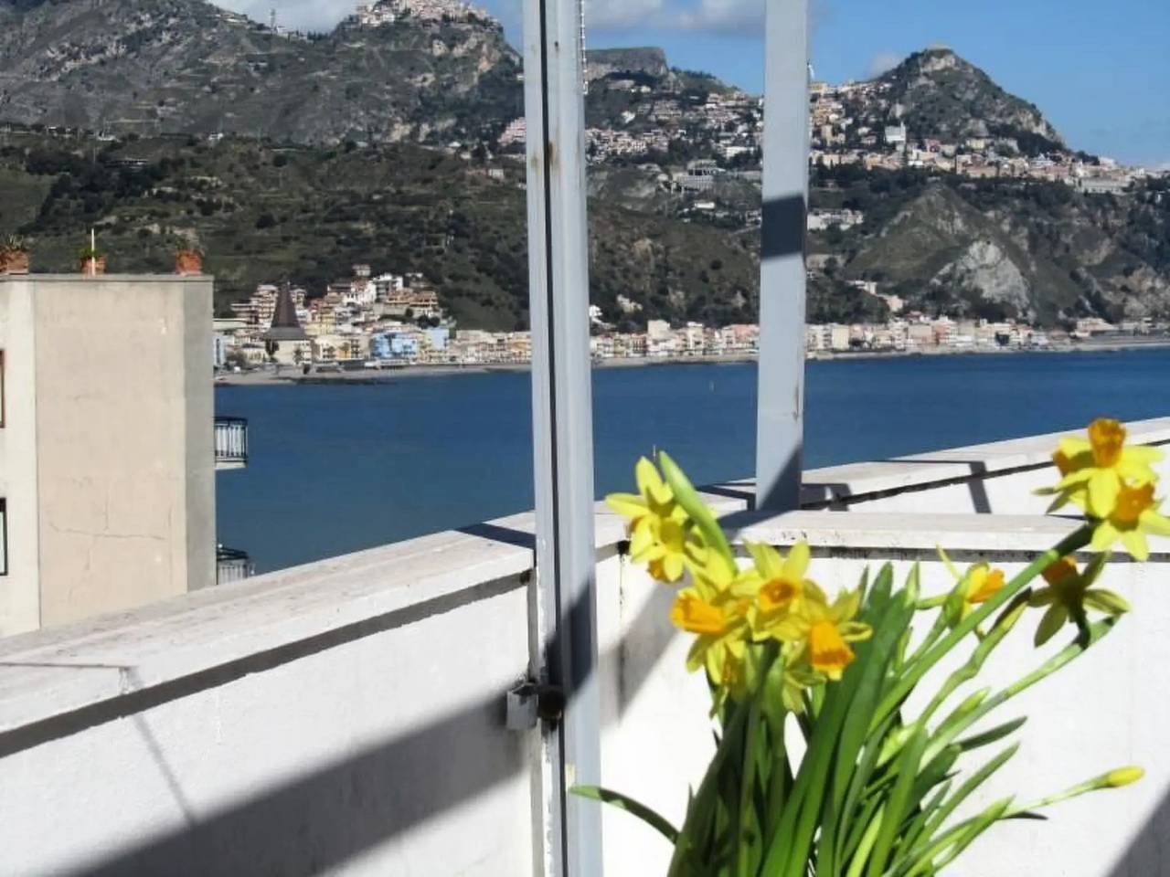 Apartamento entero, 3 estancias 4 Personas in Schisò, Giardini-Naxos