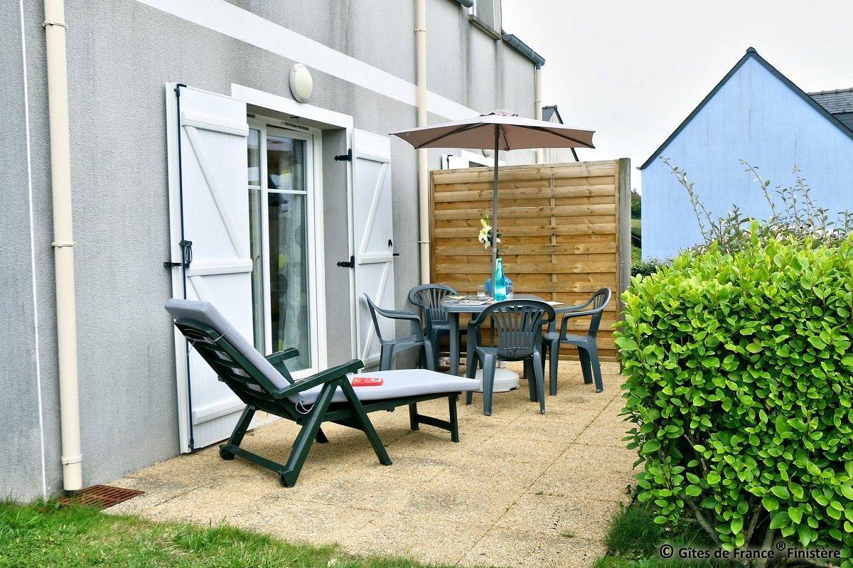 Sable & marées in Saint-Nic, Châteaulin region