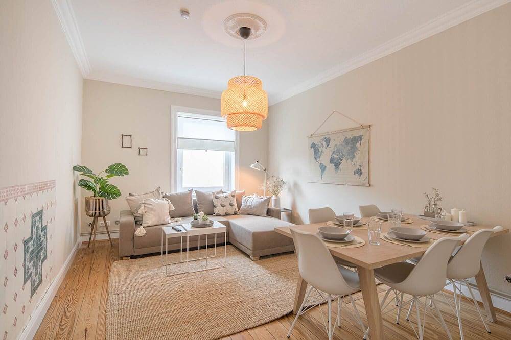 Ganze Wohnung, Altbauwohnung bis 4 Personen \"Schute\" in Eppendorf - 4. Stock in Hamburg Lokstedt, Hamburg