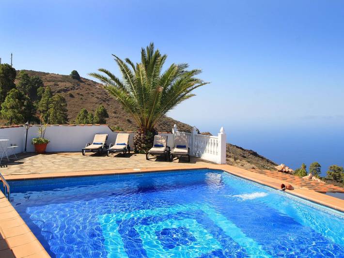 Ferienhaus für 5 Personen, mit Garten und Terrasse sowie Pool, kinderfreundlich - 1