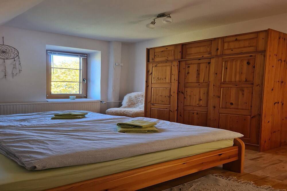 Ganze Wohnung, Krusenhagen Apartment mit Garten in Krusenhagen, Neuburg